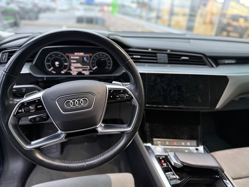 Audi e-tron vaihtoauto