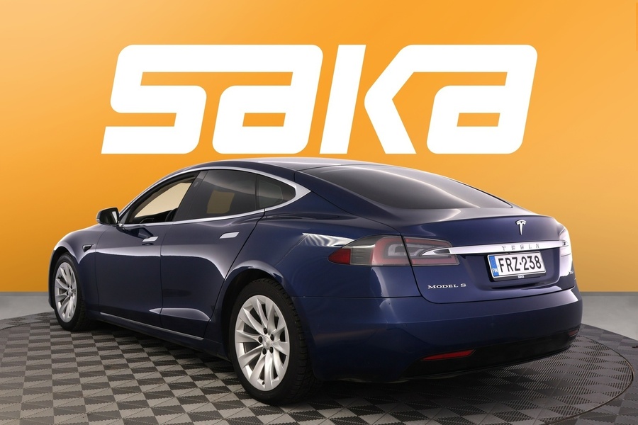 Tesla Model S vaihtoauto