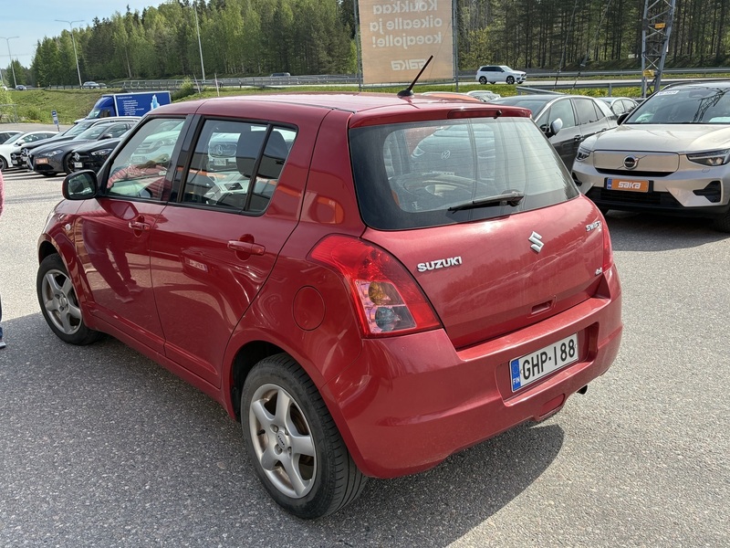 Suzuki Swift vaihtoauto