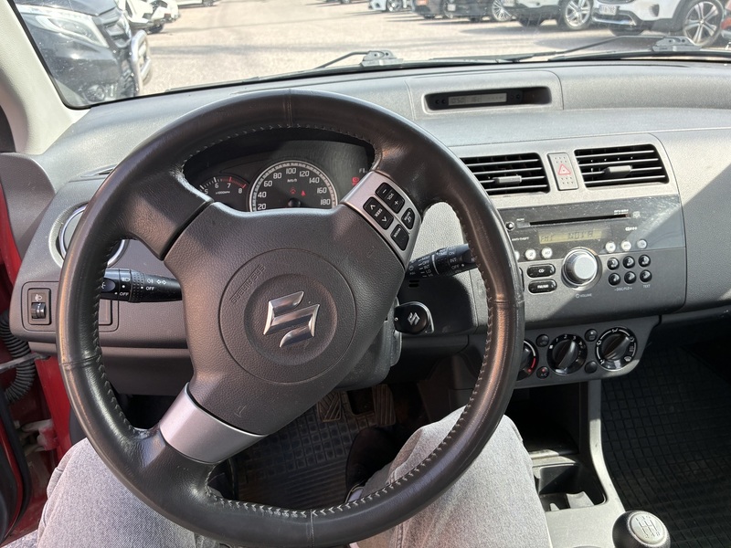 Suzuki Swift vaihtoauto