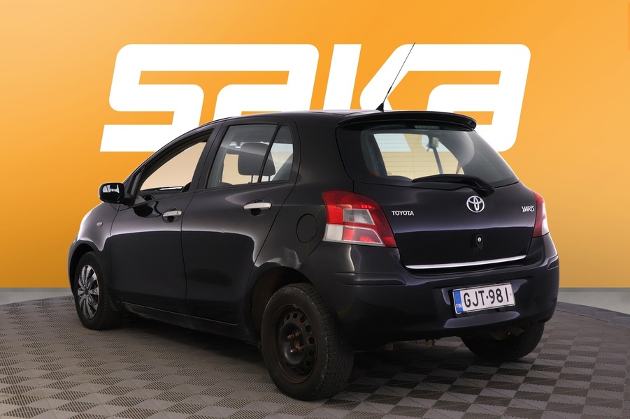 Toyota Yaris vaihtoauto