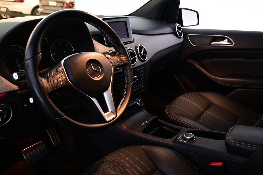 Mercedes-Benz B vaihtoauto