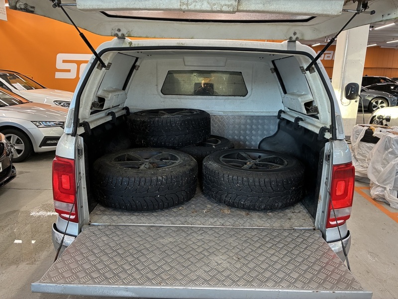 Volkswagen Amarok vaihtoauto