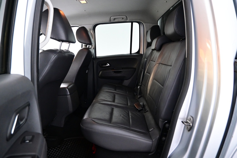 Volkswagen Amarok vaihtoauto