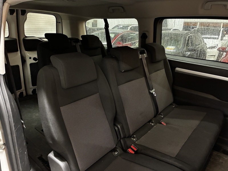 Toyota Proace Verso vaihtoauto