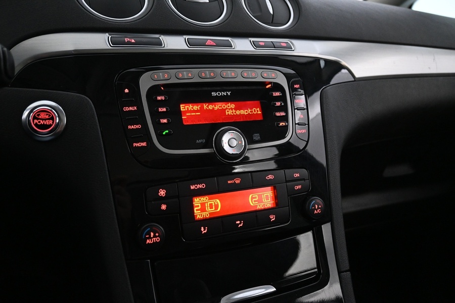 Ford S-MAX vaihtoauto