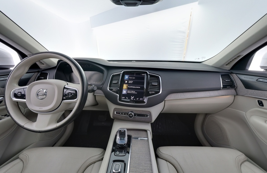 Volvo XC90 vaihtoauto