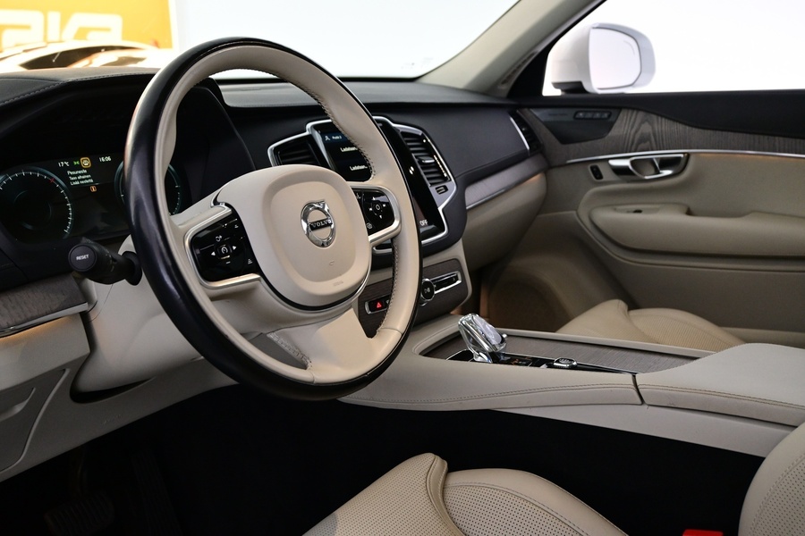 Volvo XC90 vaihtoauto