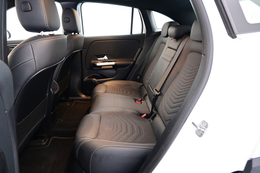 Mercedes-Benz EQA vaihtoauto