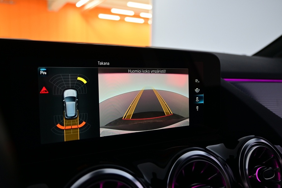 Mercedes-Benz EQA vaihtoauto