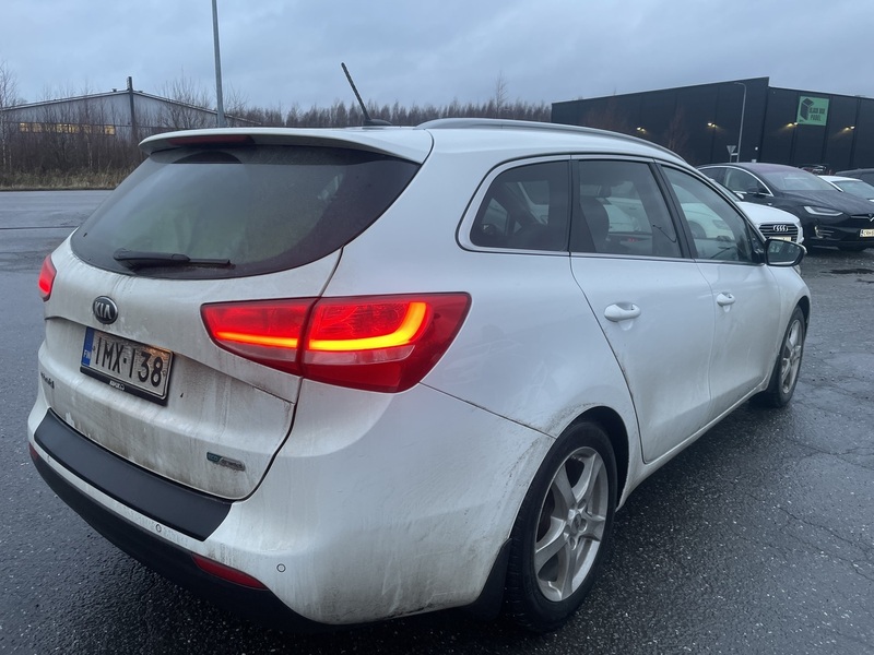 Kia Ceed vaihtoauto