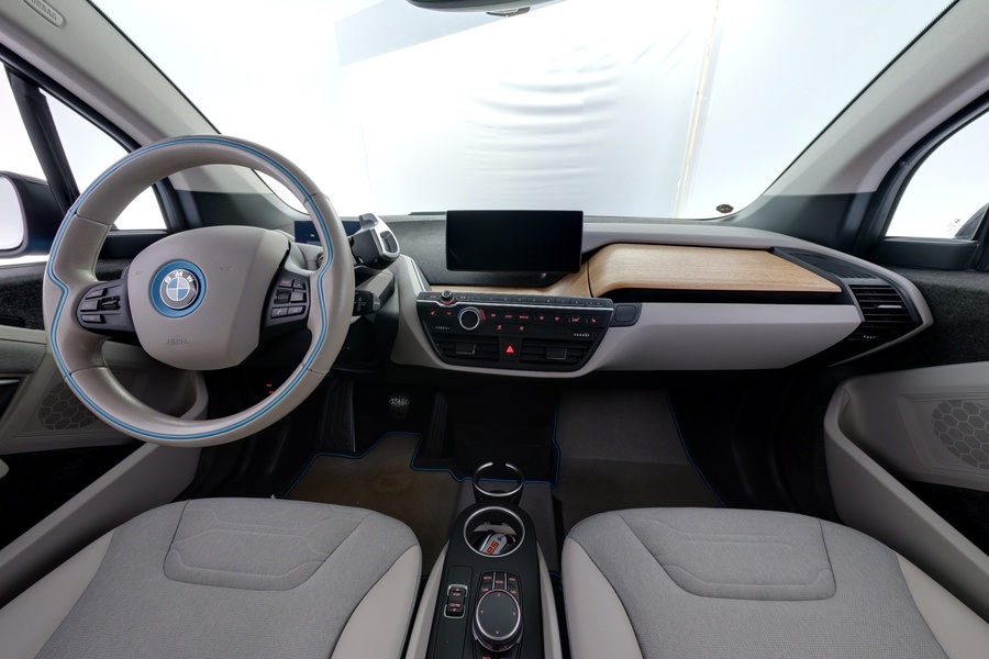 BMW i3s vaihtoauto