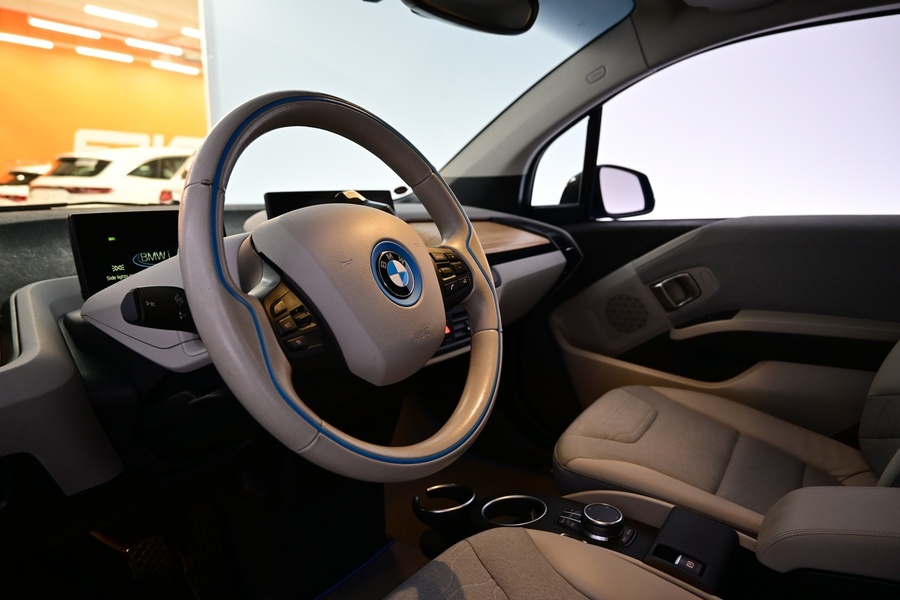 BMW i3s vaihtoauto