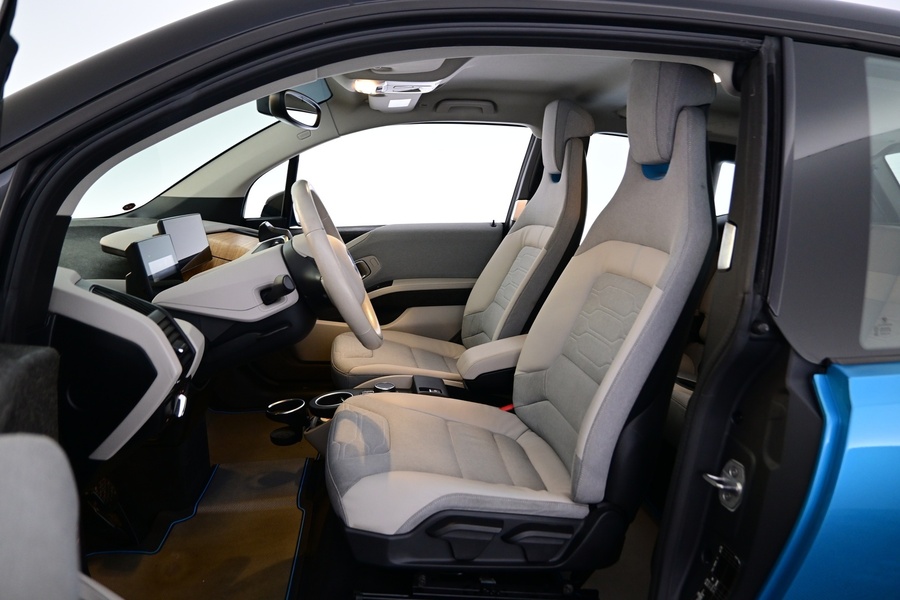 BMW i3s vaihtoauto