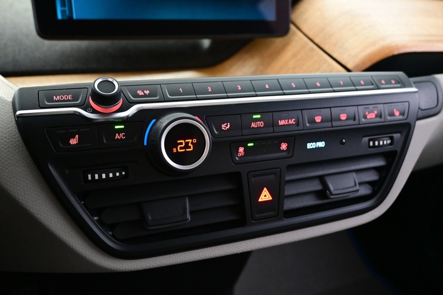 BMW i3s vaihtoauto