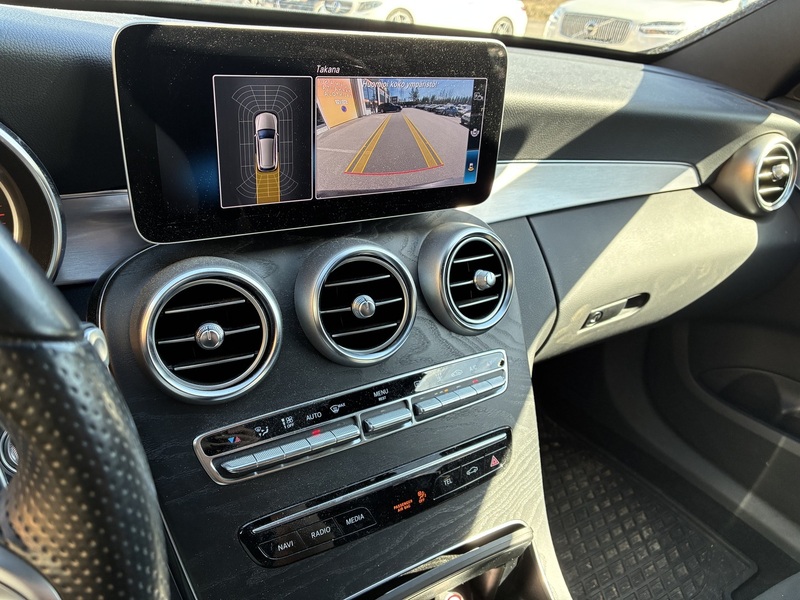 Mercedes-Benz C vaihtoauto