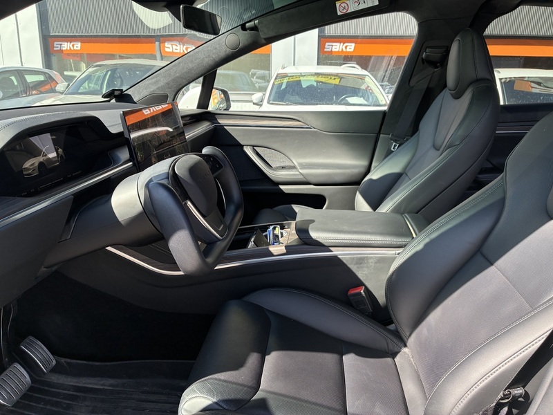 Tesla Model X vaihtoauto