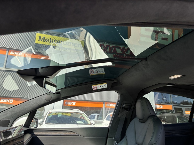 Tesla Model X vaihtoauto