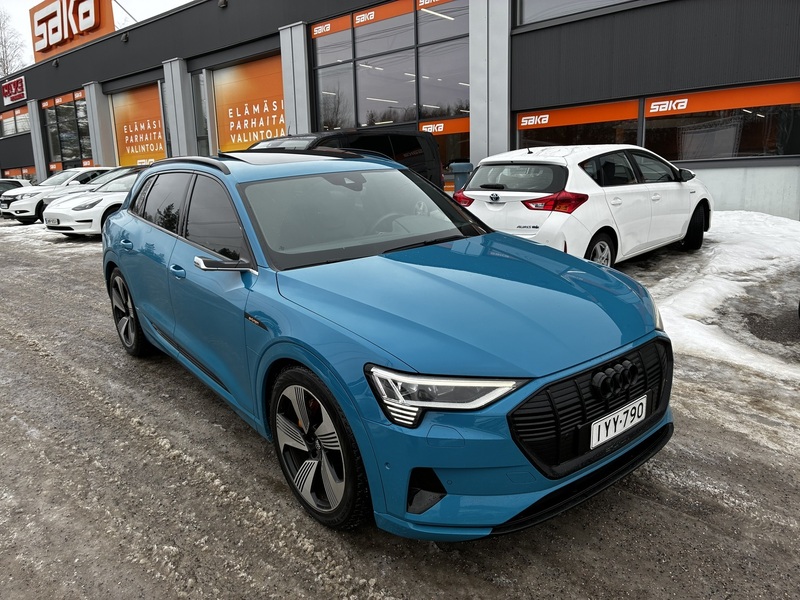 Audi e-tron vaihtoauto