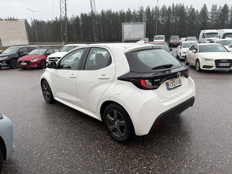 Toyota Yaris vaihtoauto