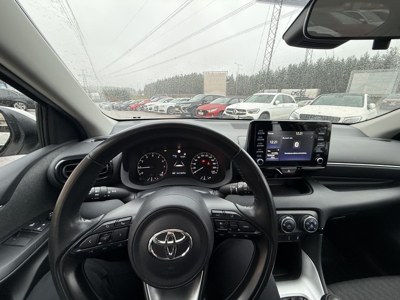 Toyota Yaris vaihtoauto