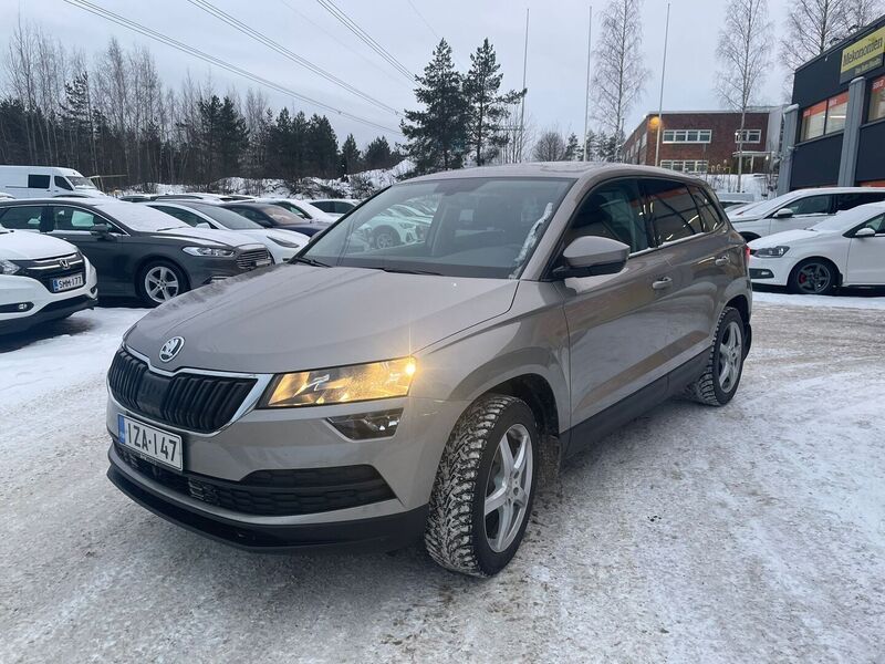 Skoda Karoq vaihtoauto