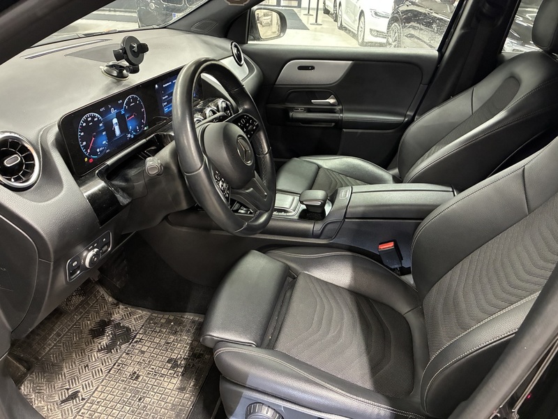 Mercedes-Benz GLA vaihtoauto