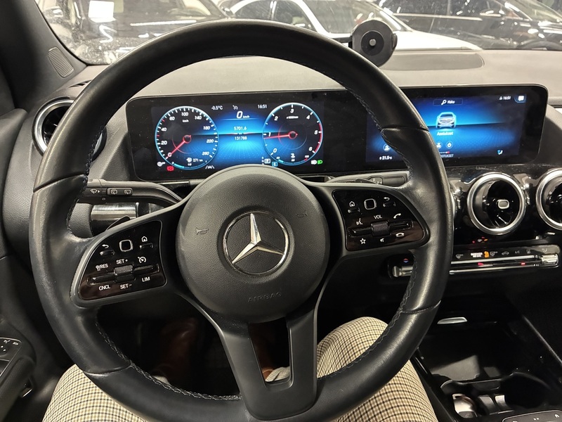 Mercedes-Benz GLA vaihtoauto