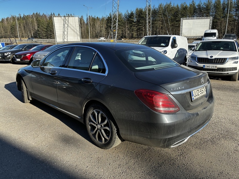 Mercedes-Benz C vaihtoauto