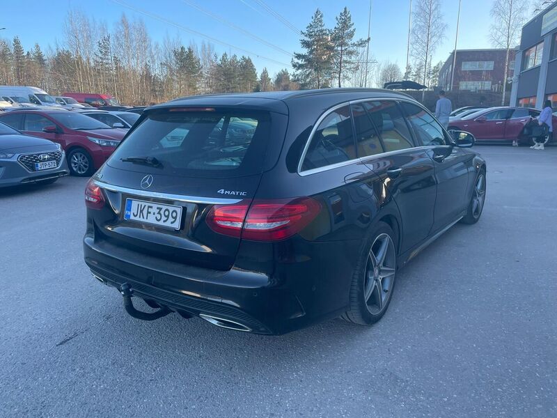 Mercedes-Benz C vaihtoauto