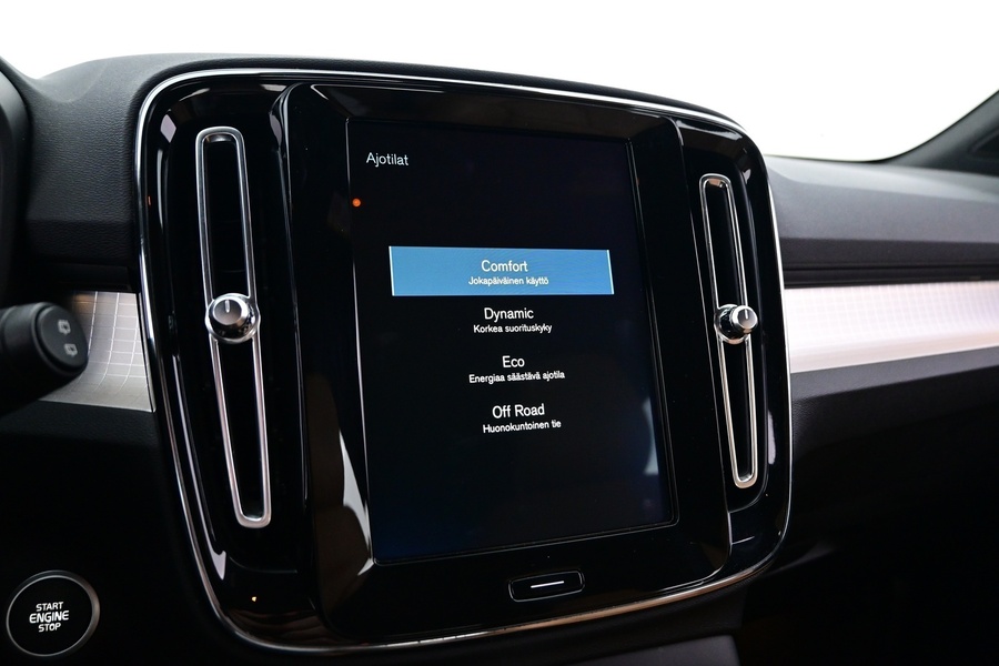 Volvo XC40 vaihtoauto