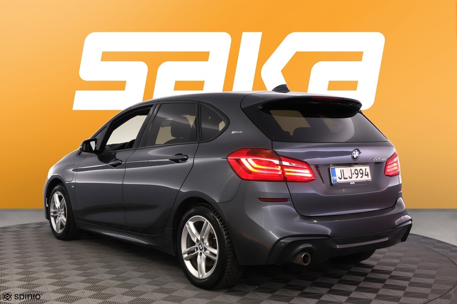 BMW 225 vaihtoauto