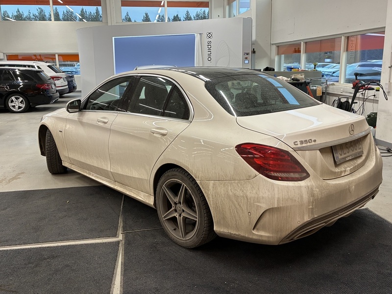 Mercedes-Benz C vaihtoauto