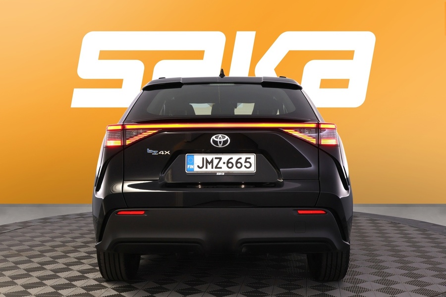 Toyota bZ4X vaihtoauto