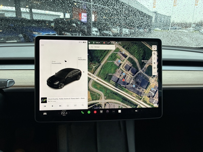 Tesla Model 3 vaihtoauto