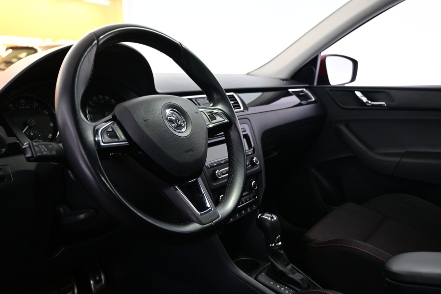 Skoda Rapid vaihtoauto