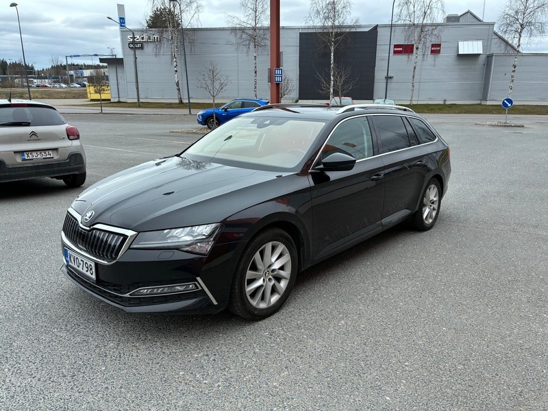Skoda Superb vaihtoauto