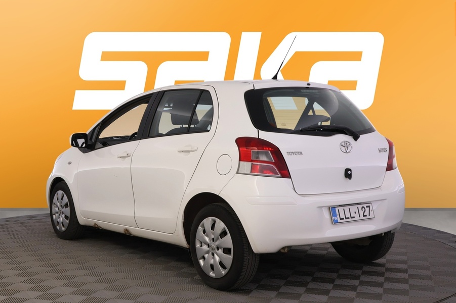 Toyota Yaris vaihtoauto