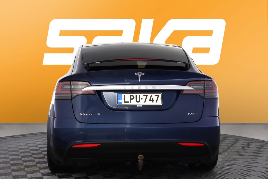 Tesla Model X vaihtoauto