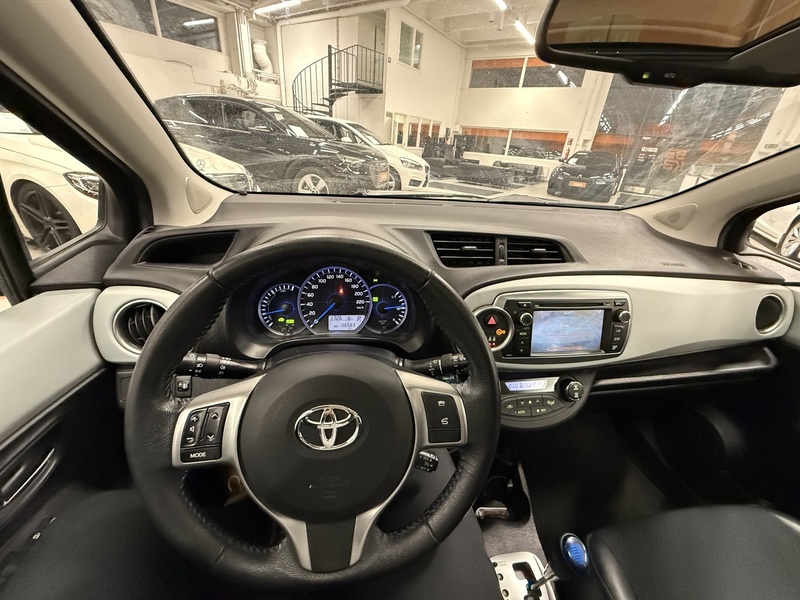 Toyota Yaris vaihtoauto