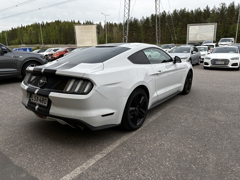 Ford USA Mustang vaihtoauto