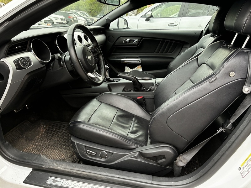 Ford USA Mustang vaihtoauto