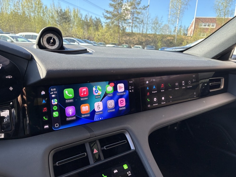 Porsche Taycan vaihtoauto