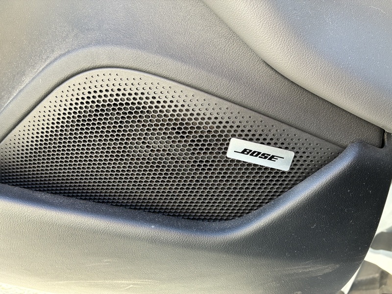 Porsche Taycan vaihtoauto