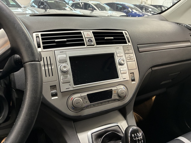 Ford Kuga vaihtoauto