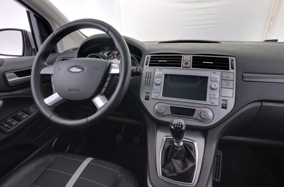 Ford Kuga vaihtoauto