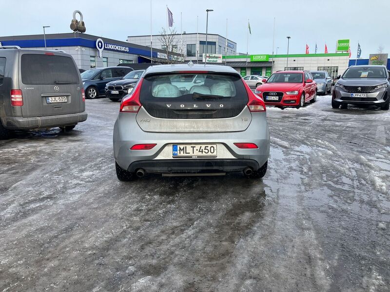 Volvo V40 vaihtoauto
