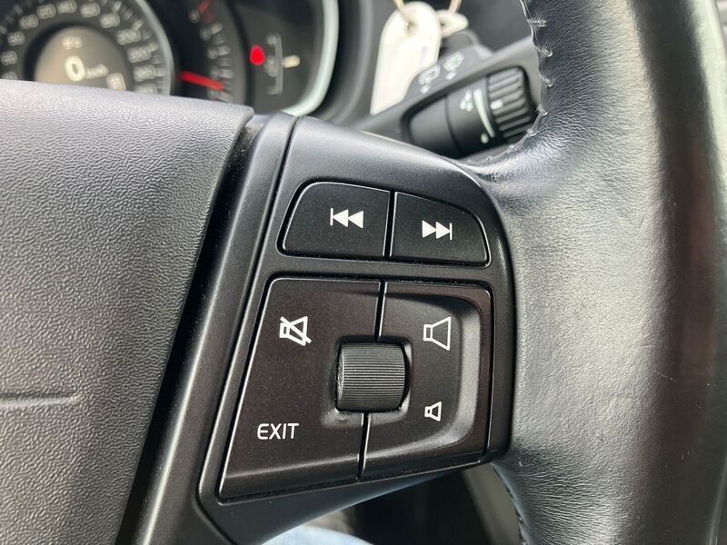 Volvo V40 vaihtoauto