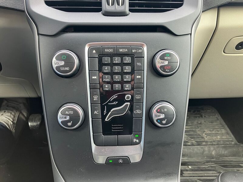 Volvo V40 vaihtoauto