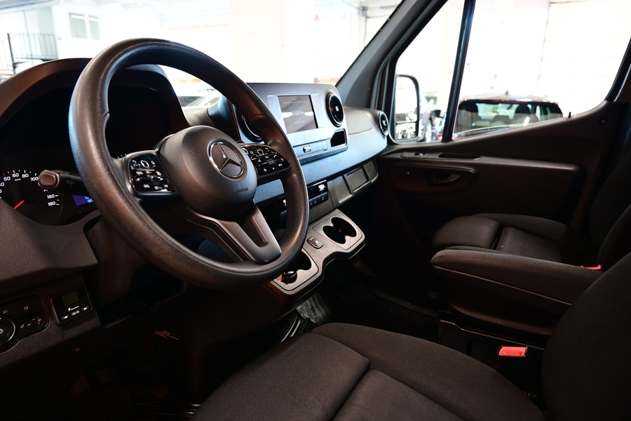 Mercedes-Benz Sprinter vaihtoauto